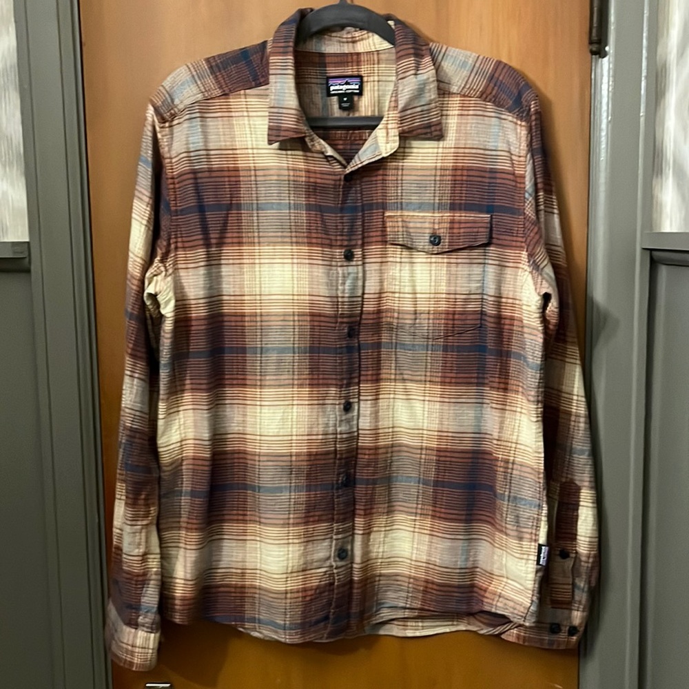 Lightweight Patagonia Flannel